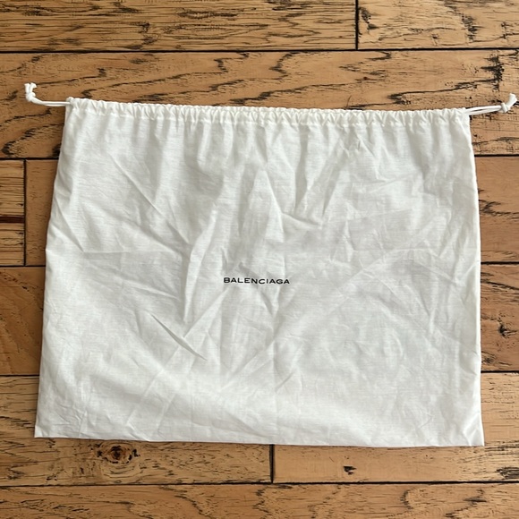 Beautiful blue crinkled leather city - Picture 13 of 13